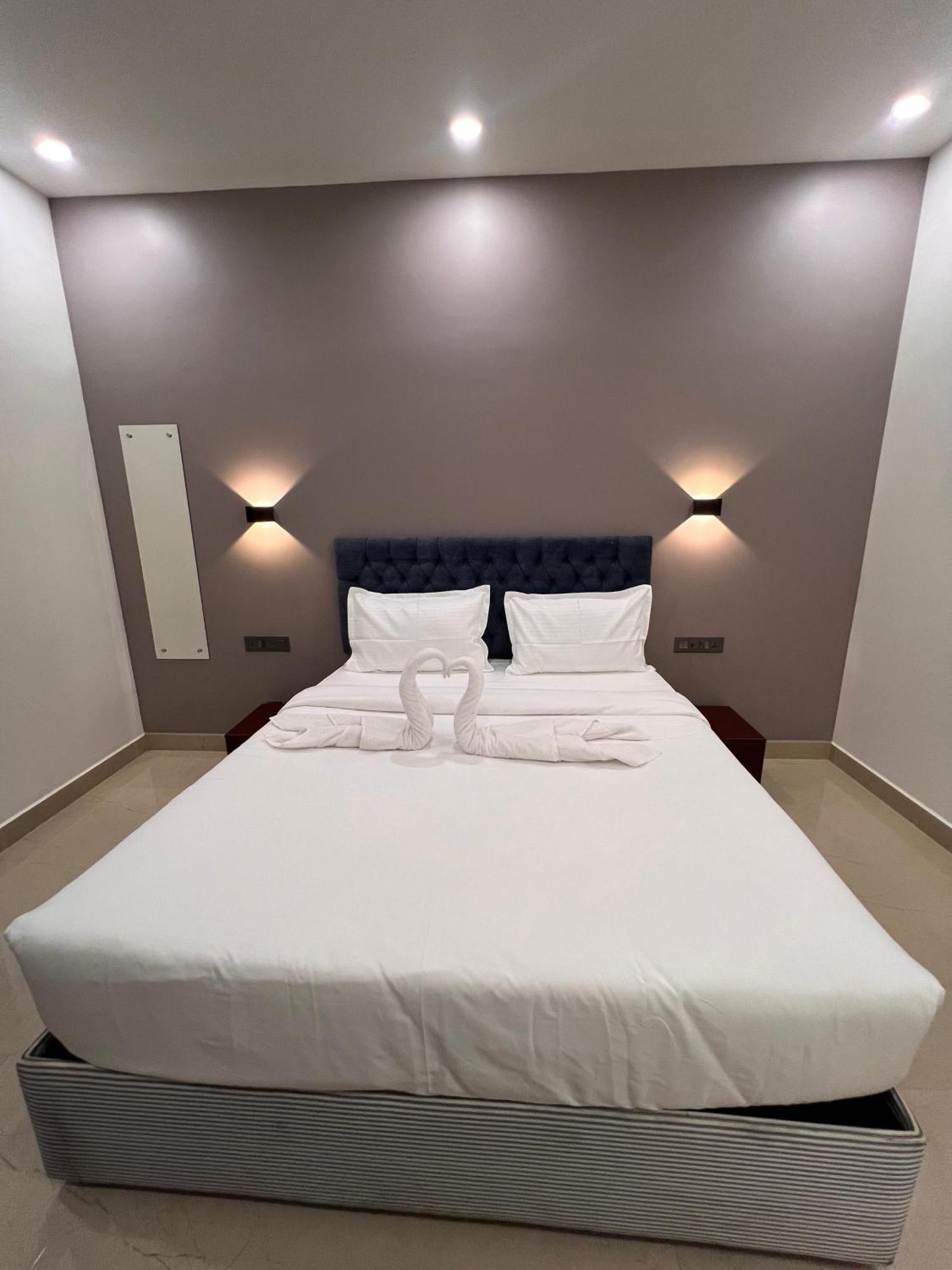The Lotaz Hotel Коччи Экстерьер фото